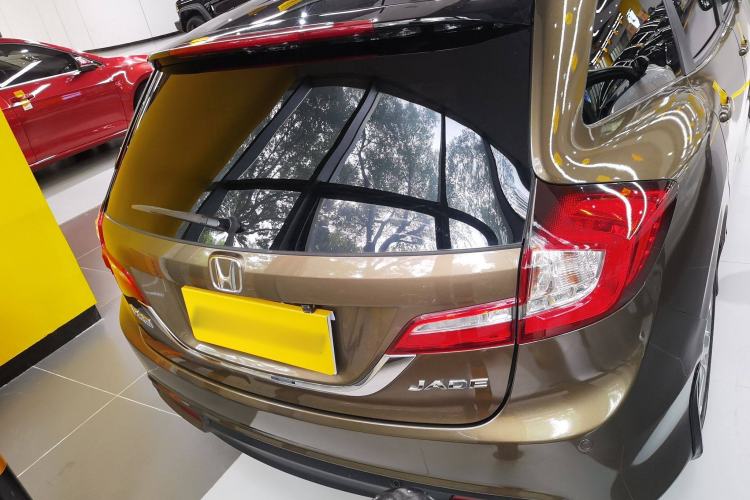 Used Honda Jade 2014 1.8L Automatic Comfort Elite Version 5 Seats