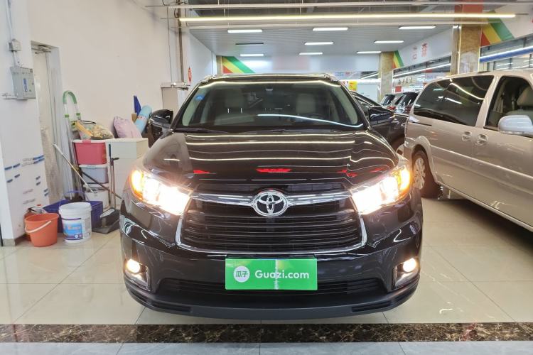 Used Toyota Highlander 2015 2.0T Four-Wheel Drive Luxury Edition 7-Seater
