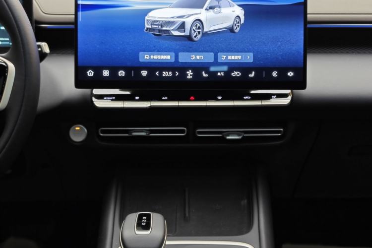 Used CHANGAN Eado 2026 Model, Fourth Generation, 1.5T 500Bar Smart Enjoyment Edition Interior 7