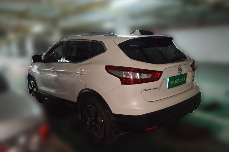 Used Nissan Qashqai 2016 2.0L CVT Luxury Edition Rear Left 45 Deg