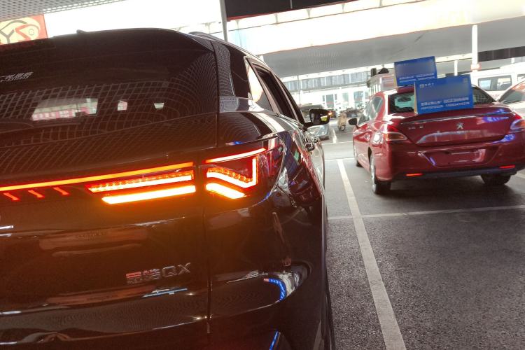 Used SOL QX 2022 300T DCT Moon Exploration Edition