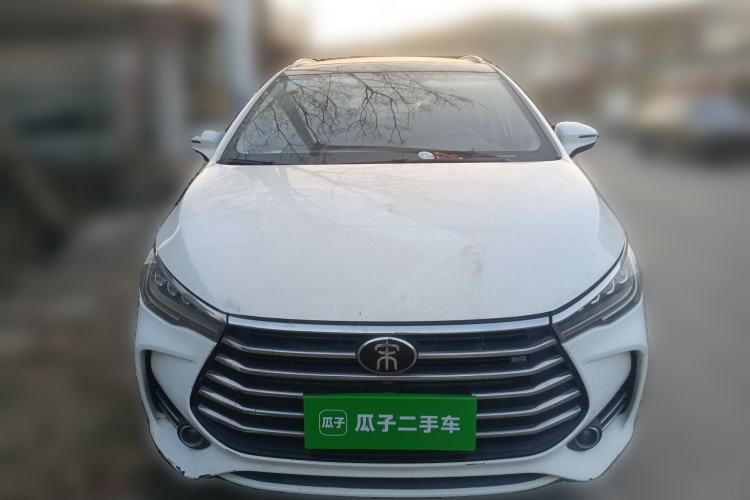 Used BYD Song MAX 2018 1.5T Automatic Smart Connect Elite Model with 6 Seats