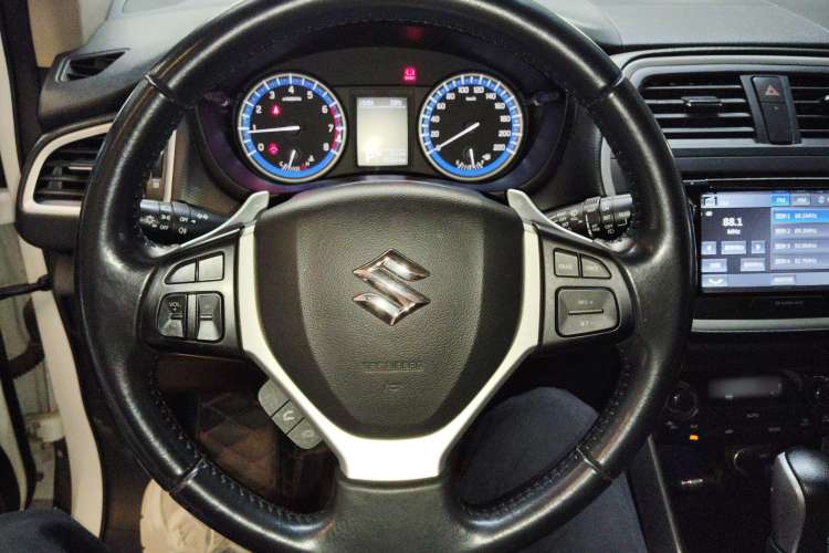 Used Suzuki S-Cross 2015 1.6L CVT Two-Wheel Drive Elite Version