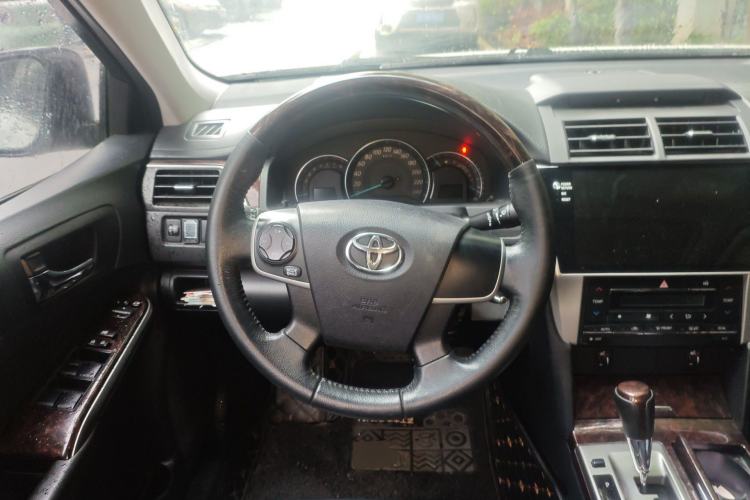 Used Toyota Camry 2015 2.0G Premier Edition