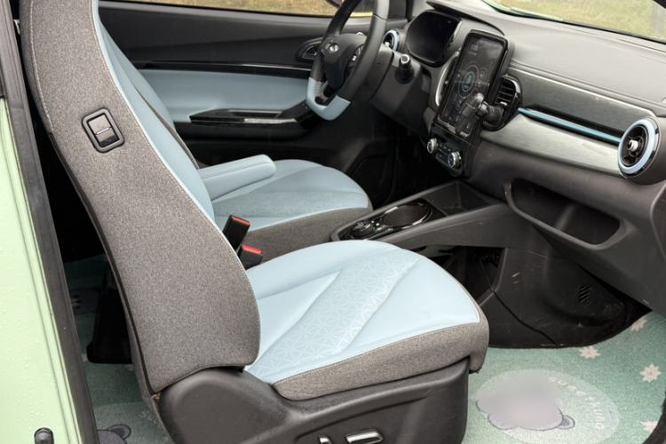 Used Chery Little Ant 2022 Restyled Version Sweet Pink Edition Half-Sugar Version 28.8 kWh 30 kW 301 km