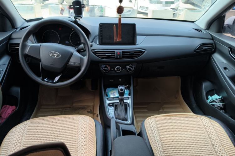 Used Hyundai Celesta 2020 1.6L Automatic GL Enjoyable Edition