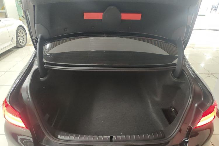 Used BMW 5 Series 2018 Restyled 530Li Leading Edition M Sport Package