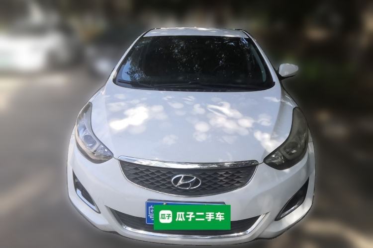 Used Hyundai Elantra (5th Generation / Langdong) 2016 1.6L Automatic Smart Version