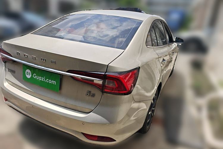 Used Roewe i5 2019 1.5L Manual 4G Connect Leehao Flagship Edition
