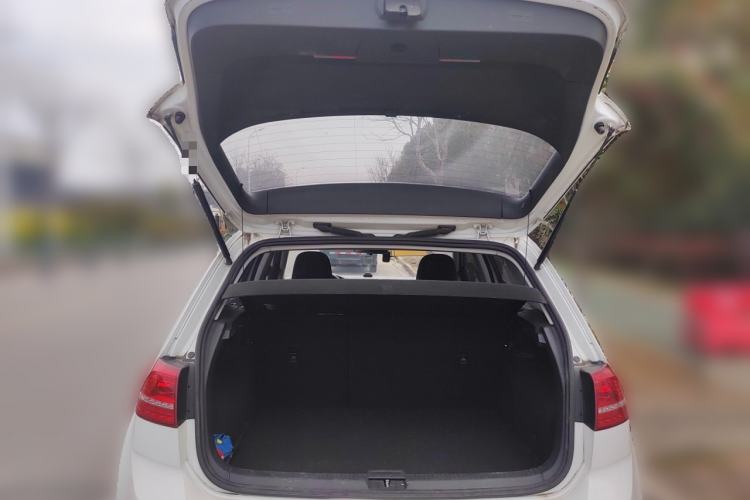 Used Volkswagen Golf 2016 1.6L Automatic Comfort Model