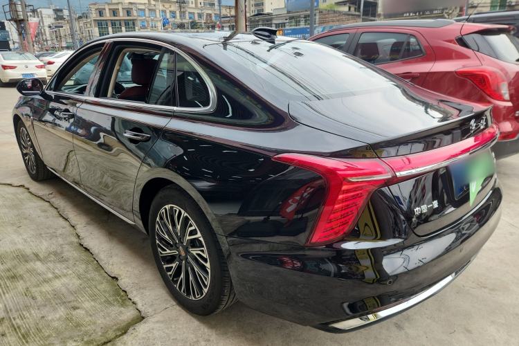 Used Hongqi H5 2024 2.0T Automatic Smart Connect Flagship Edition
