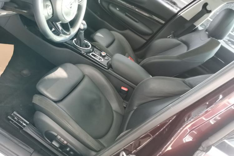 Used MINI Clubman 2016 1.5T COOPER Connoisseur Edition Left Front Seat