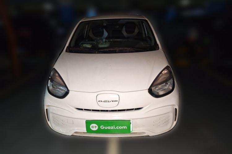 Used Roewe Clever 2021 302 km New Four-Seater Super-Efficient Version