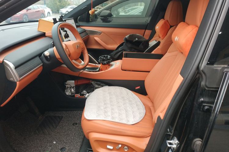 Used ONVO L60 2024 60 kWh Rear-Drive Version
