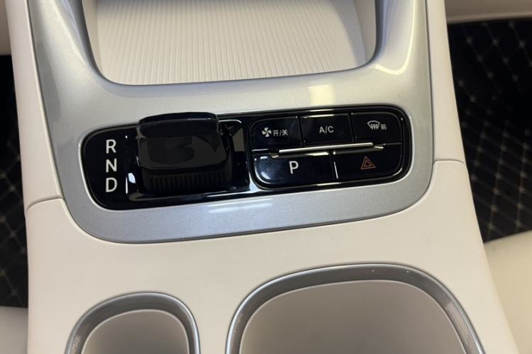 Used Geely Galaxy Geome 2025 310km Dream Edition Interior 5