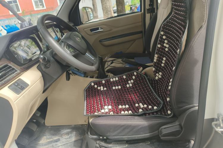 Used CHANGAN KUAYUE Xing V3 2023 1.5L Gasoline Comfort-Grade 5-Seater Van