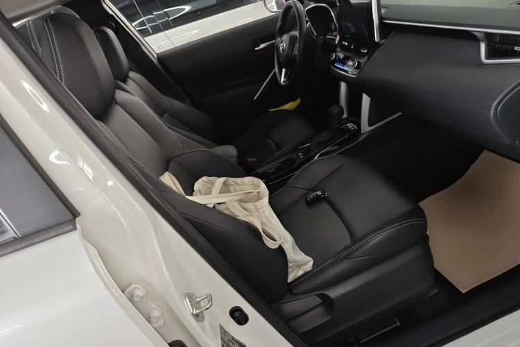 Used Toyota FRONTLANDER 2022 2.0L CVT Luxury PLUS Edition