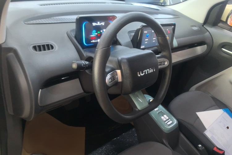 Used CHANGAN NEVO Lumin 2022 210km Sweet Edition