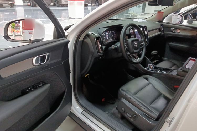 Used Volvo XC40 2020 T4 Four-Wheel Drive Smart Luxury Edition