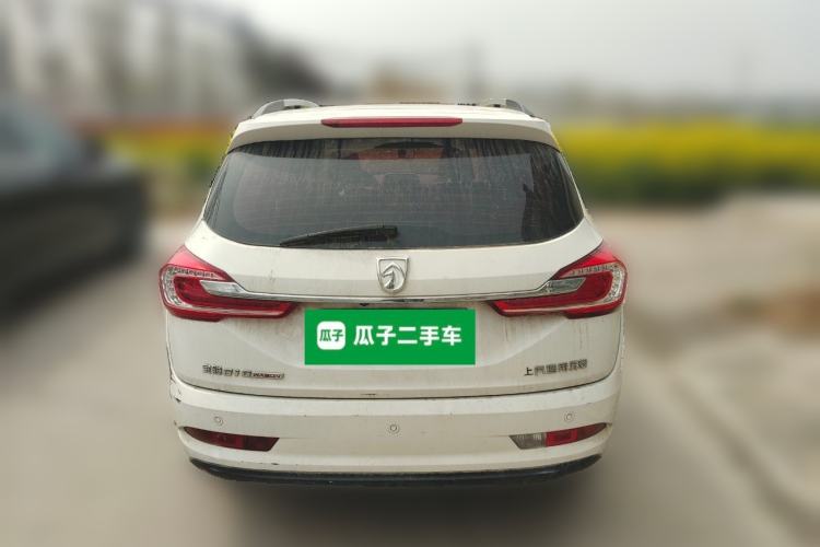 Used Baojun 310W 2017 1.5L Manual Fashion Model China V