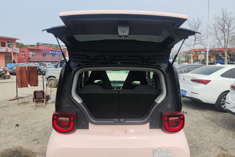 Used Chery QQ Ice Cream 2022 170km Sundae Phosphate Lithium-Ion