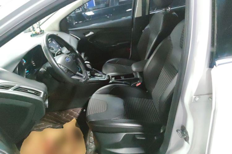 Used Ford Focus 2015 Sedan EcoBoost 180 Automatic Elite Model