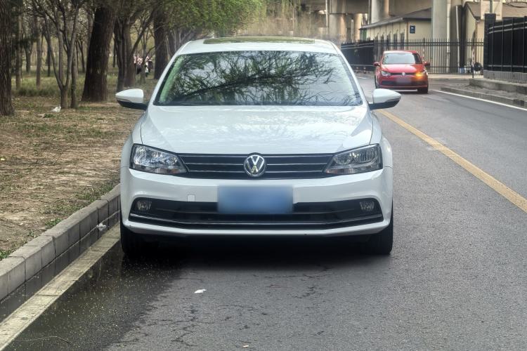 Used Volkswagen Sagitar 2017 230TSI Automatic Comfort Version