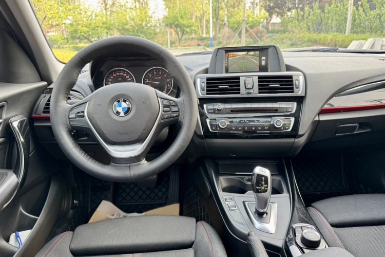 Used BMW 1 Series 2015 120i Sport Design Package
