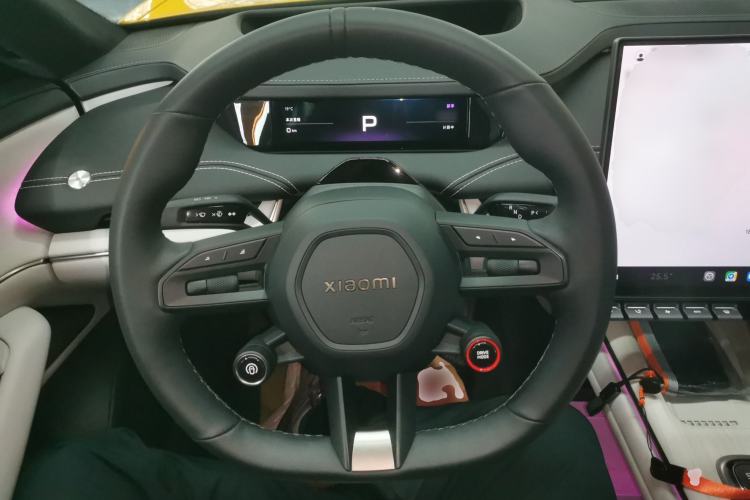 Used Xiaomi Auto SU7 2024 Four-Wheel Drive Ultra-Long Range Advanced Intelligent Driving Max Edition