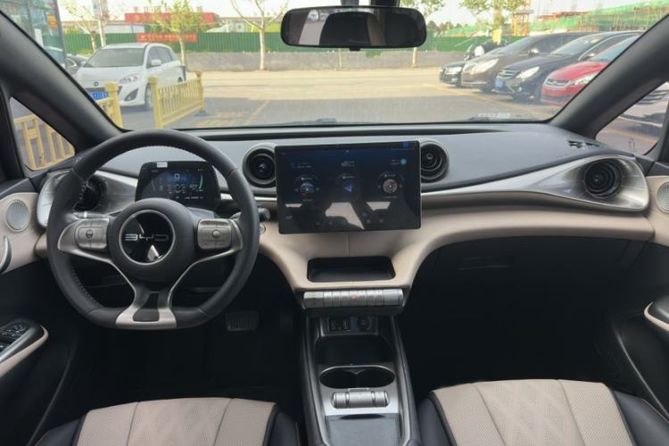 Used BYD Dolphin 2023 420 km Free Version