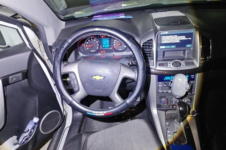 Used Chevrolet Captiva 2015 2.4L Two-Wheel Drive Urban Version 7 Seats
