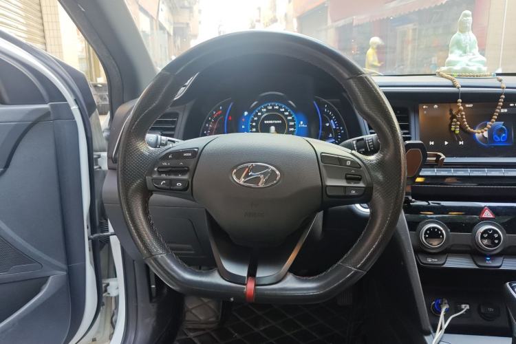 Used Hyundai Elantra (6th Generation / Lingdong) 2019 1.4T Dual-Clutch Xuan Dong · Dynamic Model

