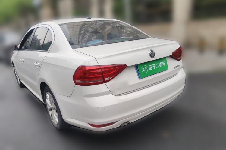 Used Volkswagen Lavida 2017 1.6L Automatic Comfort Edition
