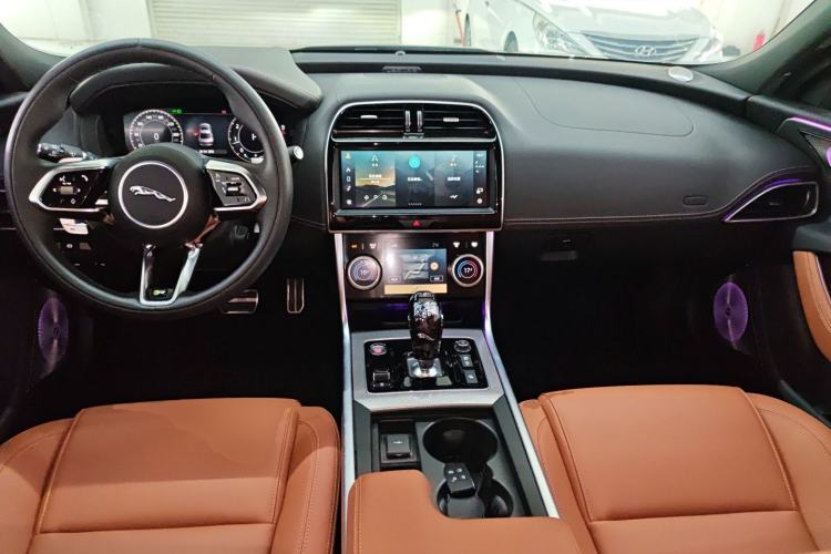 Used Jaguar XEL 2025 2.0T 250 PS R-DYNAMIC 90th Anniversary Edition