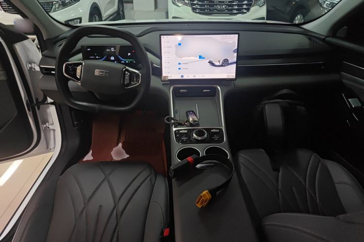 Used Geely Galaxy L6 2025 EM-i 60km Launch Edition Center Console