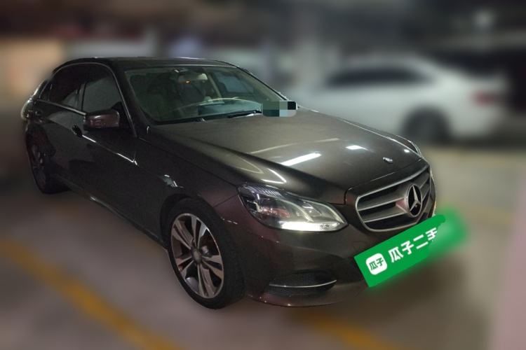 Used Mercedes-Benz E-Class 2014 E 260 L Sport Edition Front Right 45 Deg