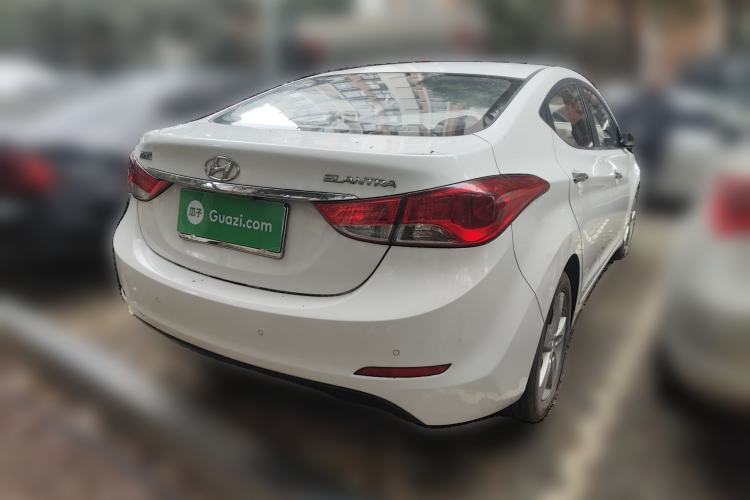 Used Hyundai Elantra (5th Generation / Langdong) 2012 1.6L Manual Leading Model