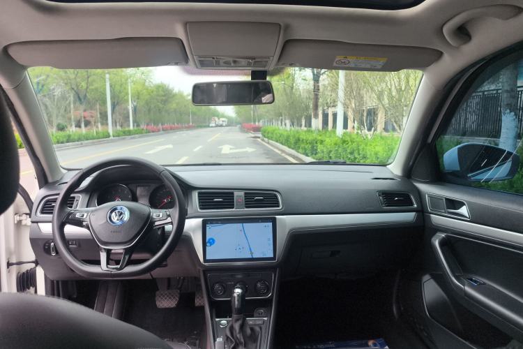 Used Volkswagen Gran Lavida 2017 230TSI DSG Comfort Edition Center Console