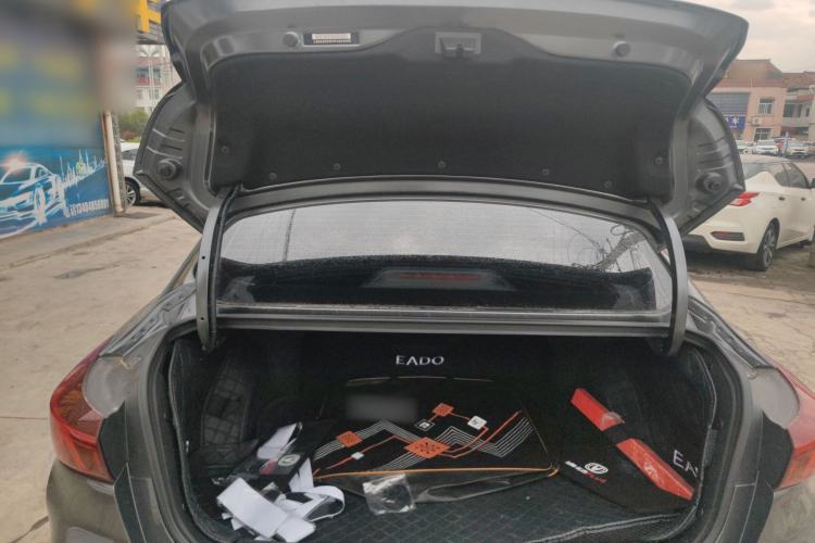 Used CHANGAN Eado 2023 Changan Edition PLUS Blue Whale NE 1.4T GDI DCT Prestige Version Trunk