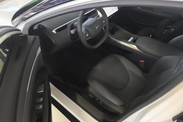 Used XPeng MONA M03 2025 620 Ultra-Long Range Plus Driver Seat