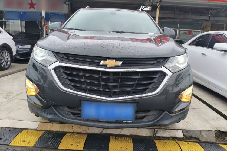 Used Chevrolet Equinox 2017 550T Automatic All-Wheel-Drive Top-Tier Version Front