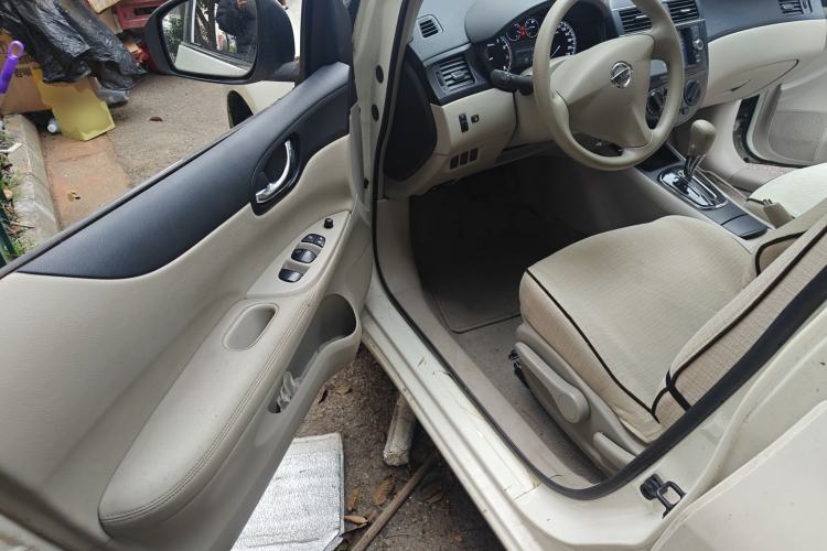 Used Nissan Tiida 2011 1.6L CVT Comfort Model
