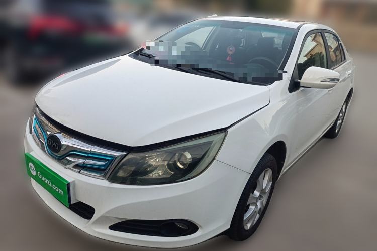 Used BYD e5 2016 300 Luxury Edition