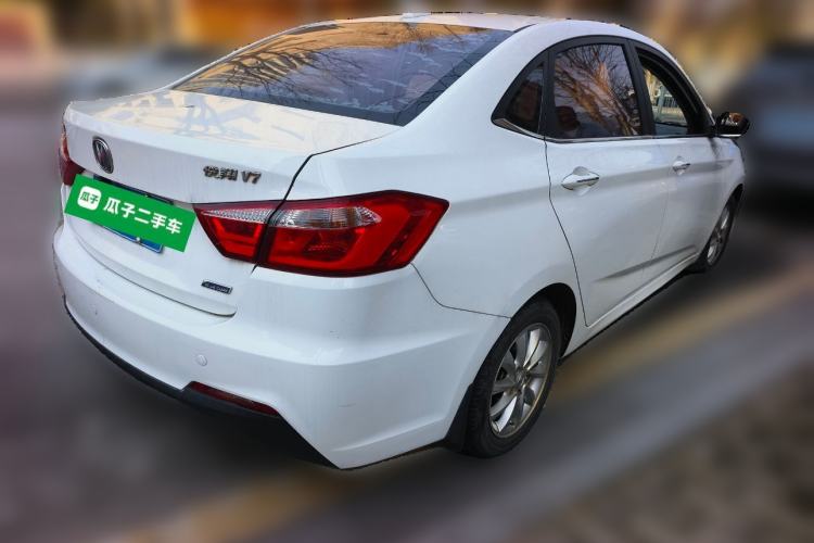 Used Changan Alsvin V7 2015 1.6L Automatic Enjoyment Model China IV Standard
