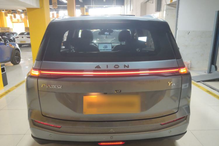 Used AION Y 2023 Y Business Edition

