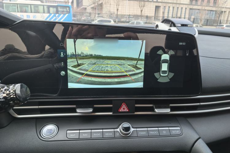 Used Hyundai Elantra 2023 1.5L CVT LUX Prestige Edition
