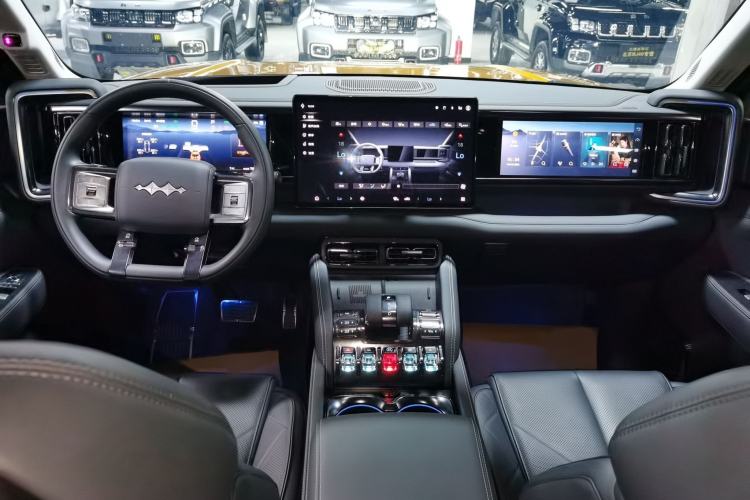 Used Formula Leopard Leopard 5 2023 Navigator Edition