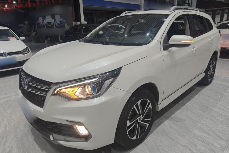 Used Venucia T70 2019 2.0L CVT Enjoy Edition China V Standard