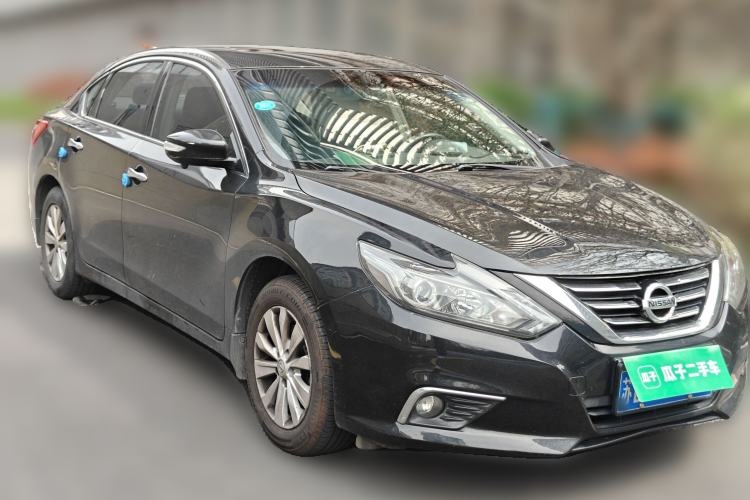 Used Nissan Teana 2016 Revised Version 2.0L XL Comfort Edition Front Right 45 Deg