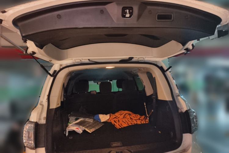 Used Nissan Patrol 2018 4.0L LinkedIn Edition